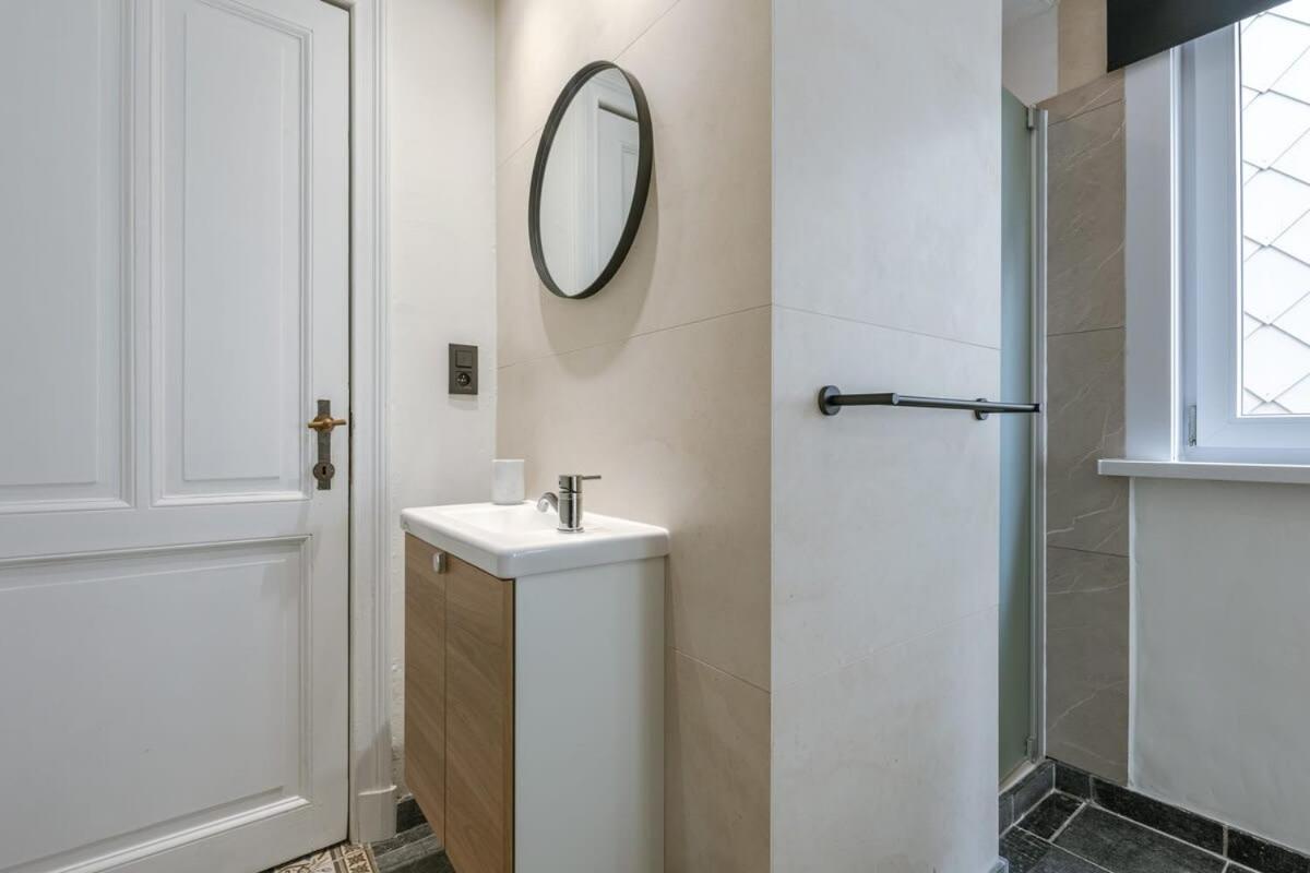 Huswell - Beautiful And Spacious Vacation With Parking Сasa de vacaciones *